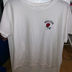 HOLLISTER white shirt with rose 🌹